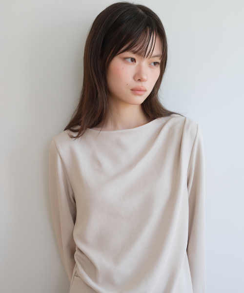 YUPPE(ヨッペ)の「SLIM BOAT T-SHIRT_BEIGE(Tシャツ/カットソー・レディース・その他・ONE SIZE)」の4枚目の写真