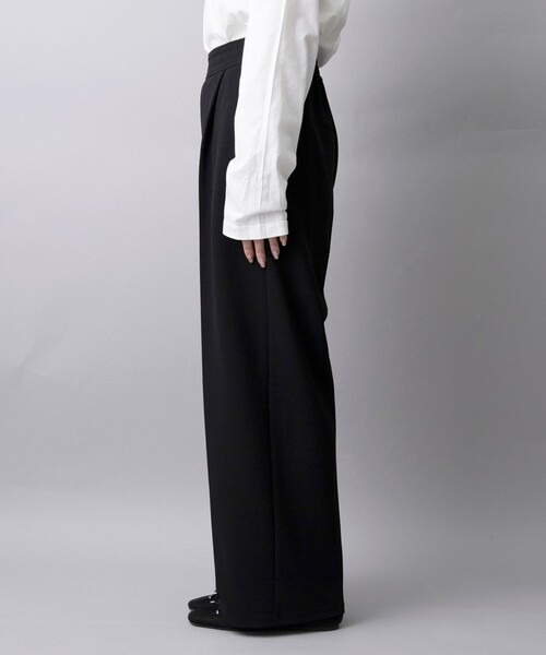 coen(コーエン)の「【定番/新サイズ登場】イージービューティーワイドパンツ(WEB限定サイズあり)(スラックス・レディース・ブラック/ネイビー/ベージュ/ダークグレー/ライム/ライトグレー・XL/L/M/S/XS)」の15枚目の写真