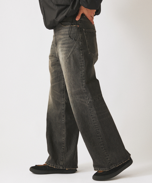 JOURNAL STANDARD relume（ジャーナルスタンダード　レリューム）の「スモーキーデニム スーパーワイド エンジニアド パンツ（デニムパンツ・メンズ・ブラック系その他/クリアブルー/コバルトブルー・MEDIUM/LARGE）」の12枚目の写真