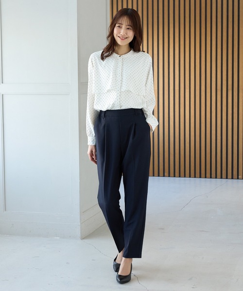 Honeys（ハニーズ）の「【美ージー・ストレッチ・マシンウォッシャブル・イージーケア】美ージーテーパード（股下６３ｃｍ）（スラックス・レディース・ネイビー/ミント/ラベンダー/ピンク/ライトグレー系2/ライトグレー系1/ブラック/アイボリー・3L/L/LL/M/S/SS）」の14枚目の写真