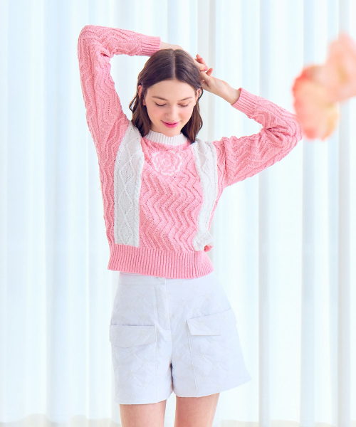 LORDLOAR(ロードロアル)の「ローズケーブル配色プルオーバー PINK(ニット/セーター・レディース・その他・SMALL/MEDIUM)」の2枚目の写真