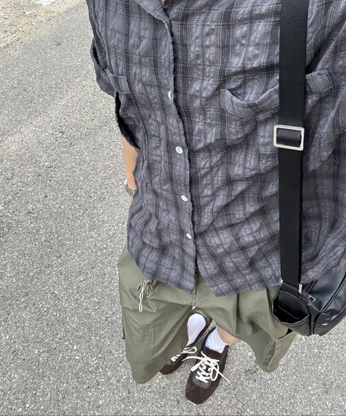 MUDSALT（マッドソルト）の「ツーピンタックワイドバミューダパンツオリーブ（その他パンツ・メンズ・その他・1/2/3）」の11枚目の写真