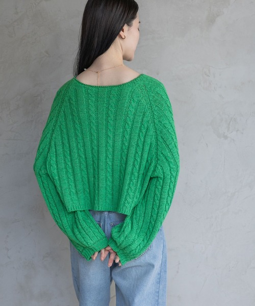 A part by（アパートバイ）の「ケーブルＶネックニットプルオーバー（ニット/セーター・レディース・イエロー系その他2/グリーン系その他4/オフホワイト・FREE）」の11枚目の写真