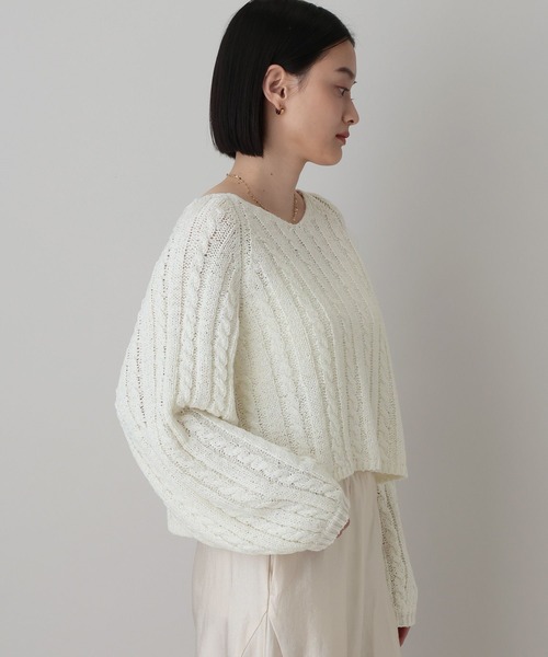 A part by（アパートバイ）の「ケーブルＶネックニットプルオーバー（ニット/セーター・レディース・イエロー系その他2/グリーン系その他4/オフホワイト・FREE）」の19枚目の写真