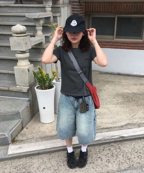 LMCの「BRUSH WASHED DENIM CARPENTER SHORTS light blue(その他パンツ・レディース・その他・L/M/S)」の15枚目の写真