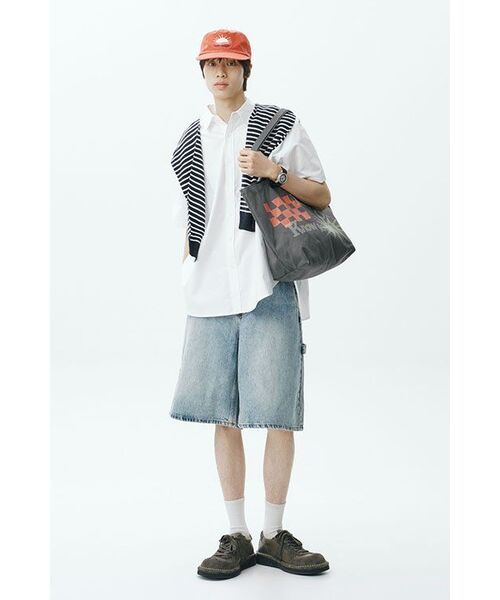 LMCの「BRUSH WASHED DENIM CARPENTER SHORTS light blue(その他パンツ・レディース・その他・L/M/S)」の2枚目の写真