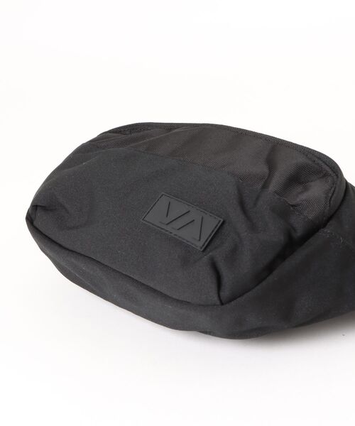 RVCA(ルーカ)の「【RVCA/ルーカ】 レディースショルダーバッグ/ルーカ ロゴワンポイント ナイロン ボディバッグ・ウエストポーチ(ボディバッグ/ウエストポーチ・レディース・ブラック・FREE)」の13枚目の写真