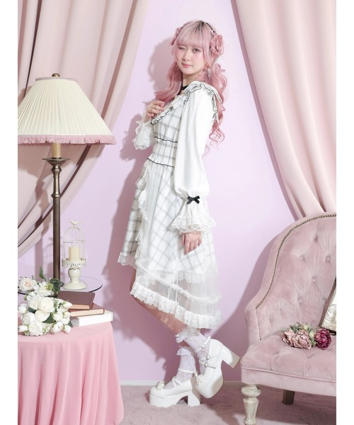 NOEMIE（ノエミー）の「フレアスリーブプリンセスロングワンピース（ワンピース・レディース・オフホワイト/ブラック/ピンク・M）」の15枚目の写真