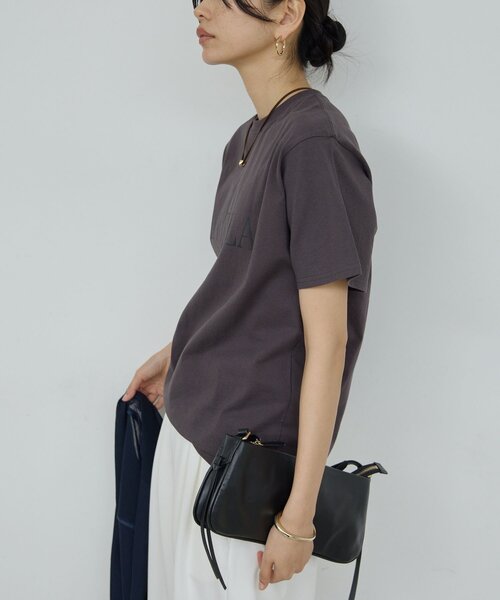 GALLARDAGALANTE（ガリャルダガランテ）の「ロゴTシャツ【La villa 】（Tシャツ/カットソー・レディース・ホワイト/チャコールグレー・FREE）」の9枚目の写真