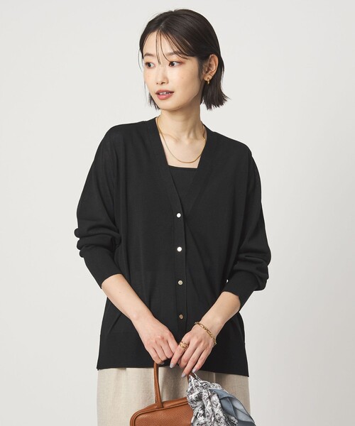 green label relaxing（グリーンレーベルリラクシング）の「シャーリー Vネック ニット カーディガン ウォッシャブル（カーディガン/ボレロ・レディース・ブラック/ライム/ベージュ・FREE）」の2枚目の写真
