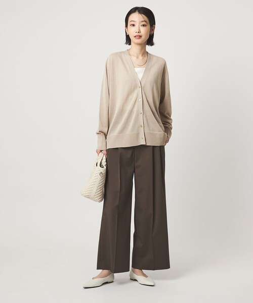 green label relaxing（グリーンレーベルリラクシング）の「シャーリー Vネック ニット カーディガン ウォッシャブル（カーディガン/ボレロ・レディース・ブラック/ライム/ベージュ・FREE）」の19枚目の写真