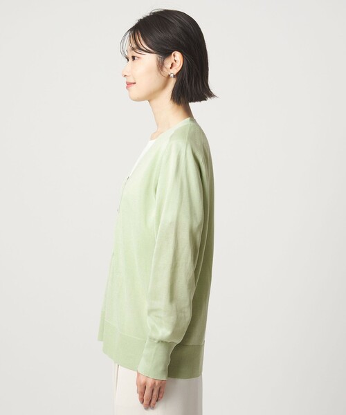 green label relaxing（グリーンレーベルリラクシング）の「シャーリー Vネック ニット カーディガン ウォッシャブル（カーディガン/ボレロ・レディース・ブラック/ライム/ベージュ・FREE）」の4枚目の写真