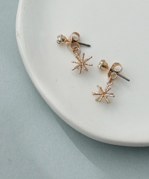 Cepica(セピカ)の「【LIMITED NUMBER】ブライトスターバックキャッチピアス(ピアス(両耳用)・レディース・ゴールド/シルバー・FREE)」の2枚目の写真