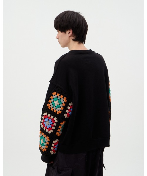 DISCOVERED（ディスカバード）の「CROCHET SLEEVE SWEAT（スウェット・メンズ・ブラック/グレー/ホワイト・LARGE/SMALL）」の8枚目の写真