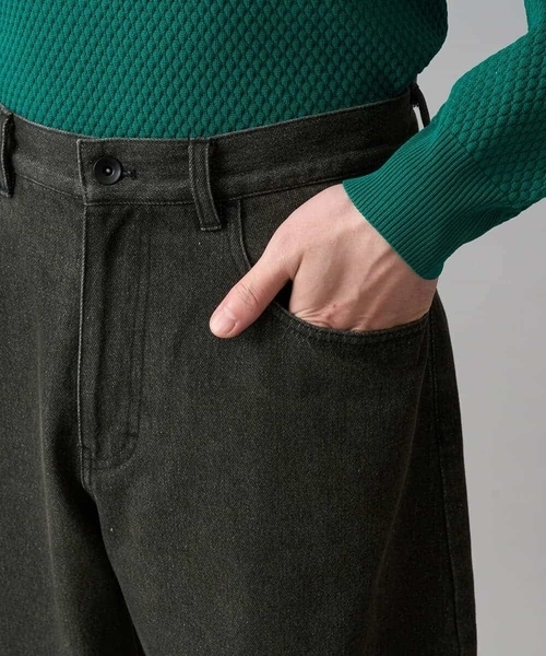 a.v.v(アーヴェヴェ)の「【洗濯機で洗える】デニムバレルレッグイージーパンツ(デニムパンツ・メンズ・ブルー/ブラック・46/48)」の9枚目の写真