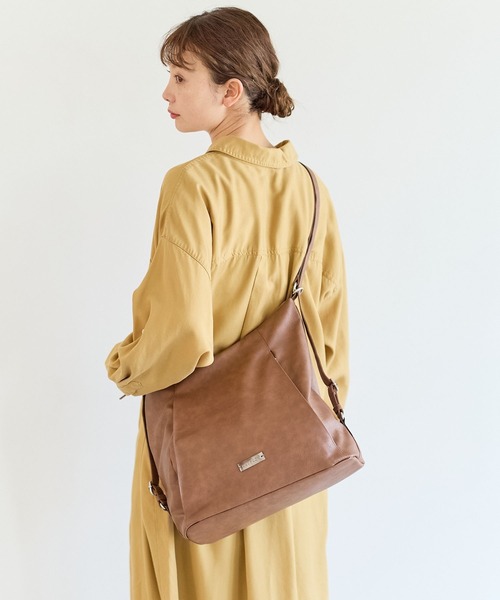 BAYFLOW(ベイフロー)の「マルチポケ3WAYトートバッグ(トートバッグ・レディース・ブラック/グレー/ブラウン・FREE)」の1枚目の写真