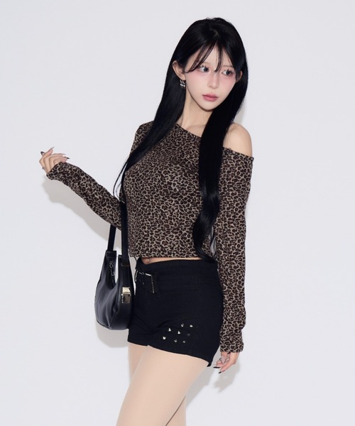 tinkerend（ティンカーエンド）の「Leopard One-shoulder Tops / レオパードワンショルダートップス（シャツ/ブラウス・レディース・ブラック/ブラウン・FREE）」の14枚目の写真