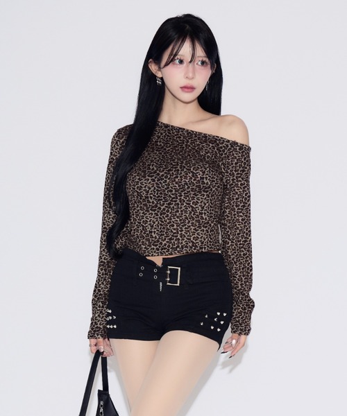 tinkerend（ティンカーエンド）の「Leopard One-shoulder Tops / レオパードワンショルダートップス（シャツ/ブラウス・レディース・ブラック/ブラウン・FREE）」の13枚目の写真