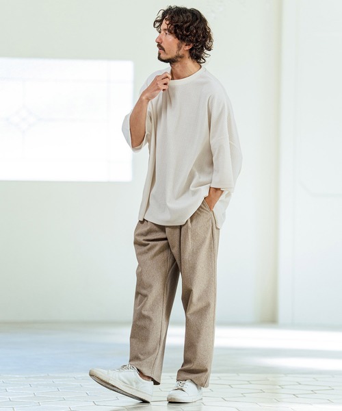 Magine（マージン）の「mn3226- Knit Look Side Slit Relax Fit T-Shirt ニットソーTシャツ(MGN-261-014)（ニット/セーター・メンズ・ベージュ/ブラック/オフホワイト・48/46/44）」の8枚目の写真