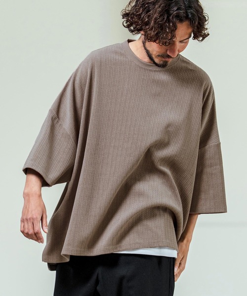 Magine（マージン）の「mn3226- Knit Look Side Slit Relax Fit T-Shirt ニットソーTシャツ(MGN-261-014)（ニット/セーター・メンズ・ベージュ/ブラック/オフホワイト・48/46/44）」の11枚目の写真