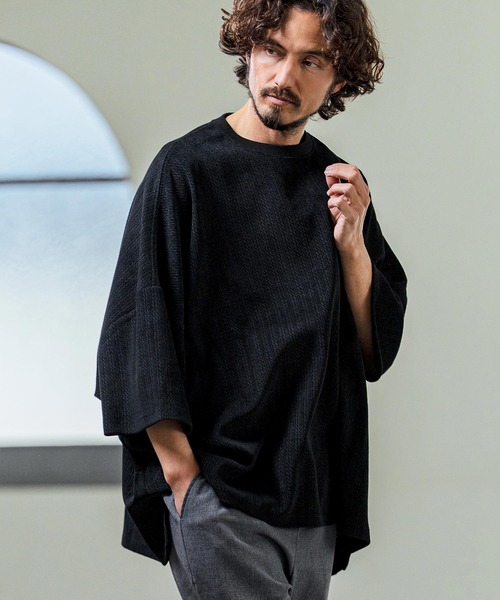 Magine（マージン）の「mn3226- Knit Look Side Slit Relax Fit T-Shirt ニットソーTシャツ(MGN-261-014)（ニット/セーター・メンズ・ベージュ/ブラック/オフホワイト・48/46/44）」の15枚目の写真