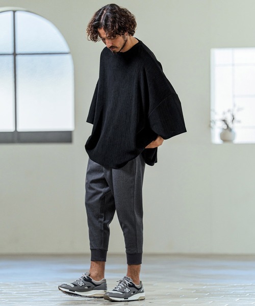 Magine（マージン）の「mn3226- Knit Look Side Slit Relax Fit T-Shirt ニットソーTシャツ(MGN-261-014)（ニット/セーター・メンズ・ベージュ/ブラック/オフホワイト・48/46/44）」の18枚目の写真