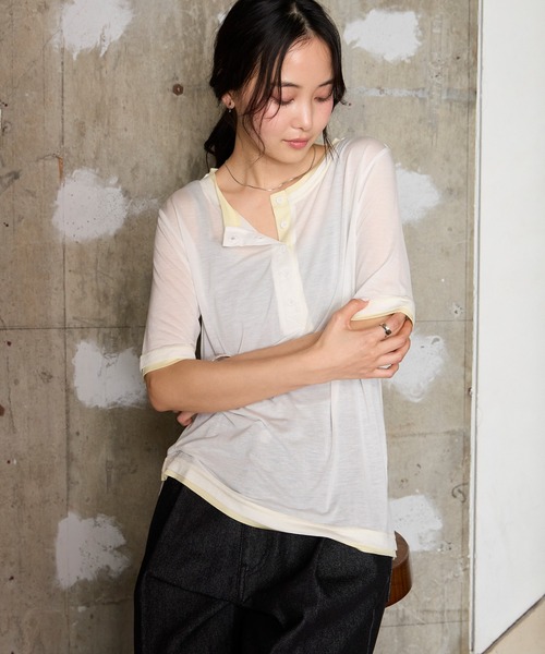 forksy.(フォルクシー)の「【forksy.】<エブリデイシリーズ>クールシアー 配色 ヘンリーネック Tシャツ / 接触冷感(Tシャツ/カットソー・レディース・杢グレー/ピンク/イエロー/オフホワイト/ブラウン/ブラック/ライトブルー・FREE)」の2枚目の写真