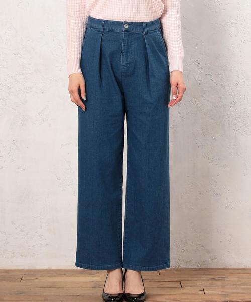 green label relaxing（グリーンレーベルリラクシング）の「CB INDIGOインタック テーパード パンツ◆（デニムパンツ・レディース・ライトブルー/ネイビー・38/40/36）」の4枚目の写真