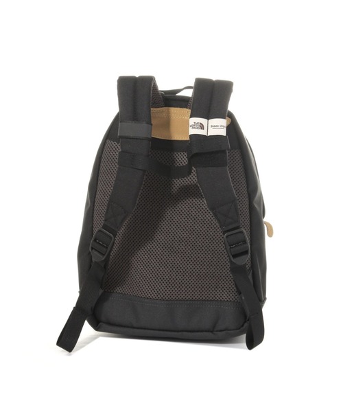 THE NORTH FACE（ザノースフェイス）の「【THE NORTH FACE(ザ・ノース・フェイス)】バークレーミニ(KIDS)（バックパック/リュック・キッズ・ベージュ/レッド/ブラック/ネイビー・FREE）」の6枚目の写真