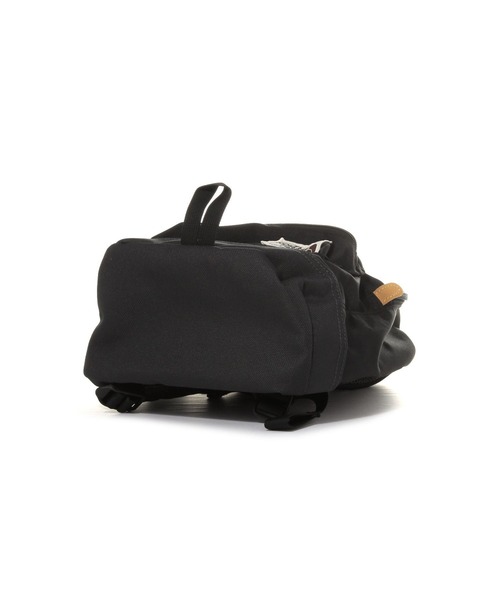 THE NORTH FACE（ザノースフェイス）の「【THE NORTH FACE(ザ・ノース・フェイス)】バークレーミニ(KIDS)（バックパック/リュック・キッズ・ベージュ/レッド/ブラック/ネイビー・FREE）」の7枚目の写真