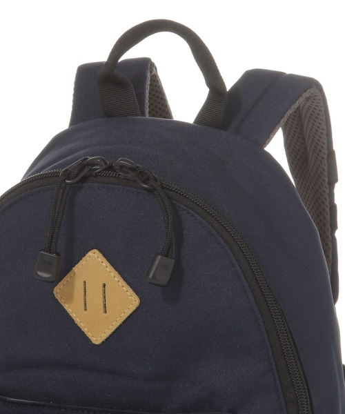 THE NORTH FACE（ザノースフェイス）の「【THE NORTH FACE(ザ・ノース・フェイス)】バークレーミニ(KIDS)（バックパック/リュック・キッズ・ベージュ/レッド/ブラック/ネイビー・FREE）」の17枚目の写真