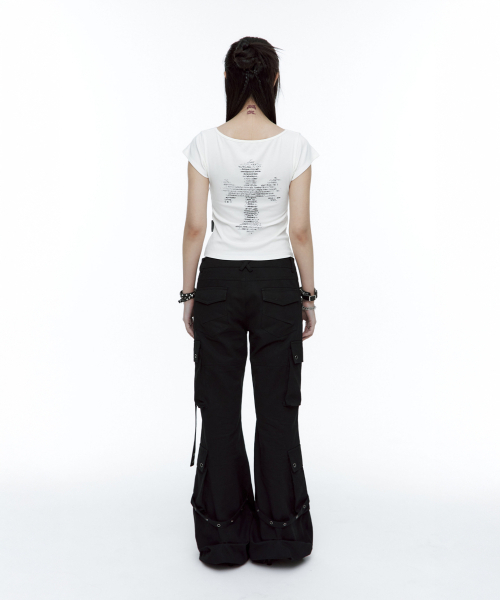 ROUGHNECK(ラフネック)の「ブーツカットカーゴストラップパンツブラック(その他パンツ・レディース・その他・SMALL/MEDIUM)」の4枚目の写真