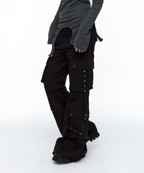ROUGHNECK(ラフネック)の「ブーツカットカーゴストラップパンツブラック(その他パンツ・レディース・その他・SMALL/MEDIUM)」の14枚目の写真