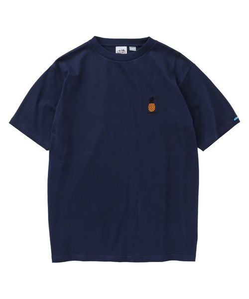 KAVU（カブー）の「KAVU/カブー OP Pineapple Tee/ワンポイントパイナップルTシャツ（Tシャツ/カットソー・メンズ・ホワイト/グレー/ネイビー・MEDIUM/LARGE/X-LARGE）」の3枚目の写真