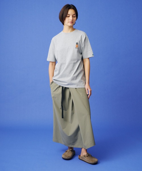 KAVU(カブー)の「KAVU/カブー OP Pineapple Tee/ワンポイントパイナップルTシャツ(Tシャツ/カットソー・メンズ・ホワイト/グレー・MEDIUM/LARGE/X-LARGE)」の10枚目の写真