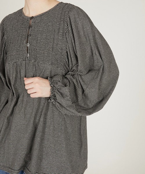 crinkle crinkle crinkle（クリンクルクリンクルクリンクル）の「【crinkle crinkle crinkle】border cutsew/ボーダーカットソー（Tシャツ/カットソー・レディース・グレー/ブラック・FREE）」の2枚目の写真