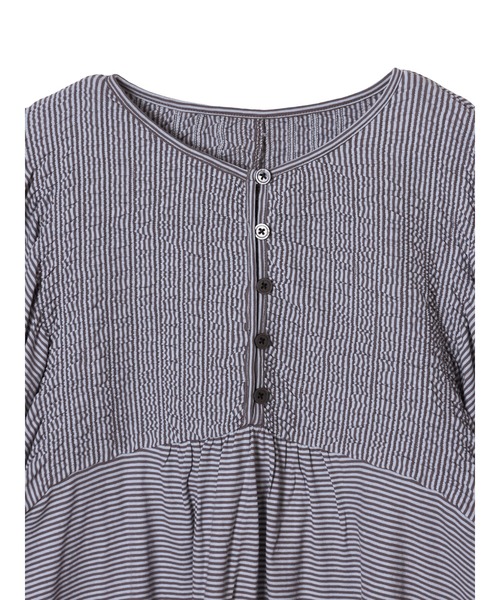 crinkle crinkle crinkle（クリンクルクリンクルクリンクル）の「【crinkle crinkle crinkle】border cutsew/ボーダーカットソー（Tシャツ/カットソー・レディース・グレー/ブラック・FREE）」の3枚目の写真