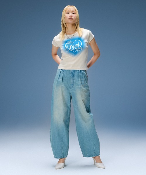 X-girl（エックスガール）の「FADED HEART SPRAY LOGO S/S BABY TEE（Tシャツ/カットソー・レディース・オフホワイト/ブラック/カモフラージュ・ONE SIZE）」の9枚目の写真