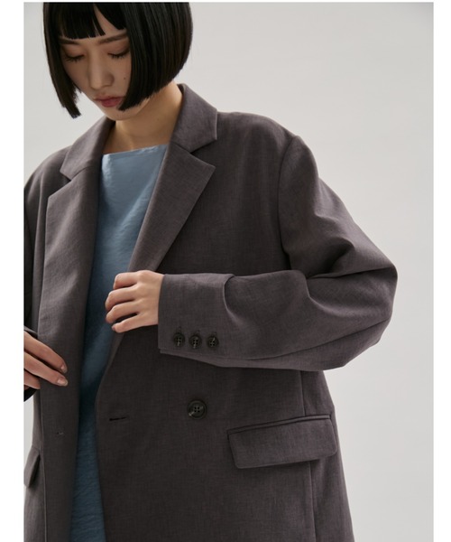 emmi(エミ)の「リラックスダブルブレストジャケット【セットアップ対応】(テーラードジャケット・レディース・チャコールグレー/ライム・1/0)」の1枚目の写真