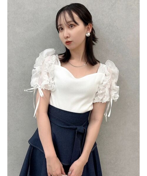 dazzlin(ダズリン)の「ショルダーボリュームフリルカットプルオーバー(Tシャツ/カットソー・レディース・オフホワイト/ピンク/グレー/ブラック・FREE)」の18枚目の写真