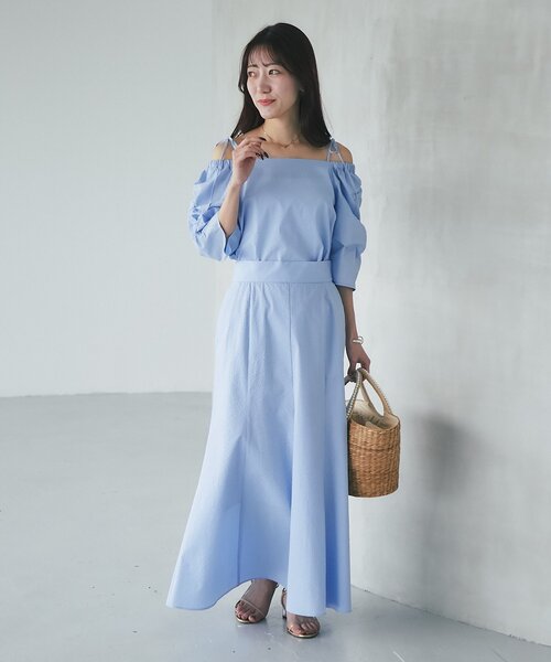 La boutique BonBon(ラブティックボンボン)の「【接触冷感・清楚系オフショル】サッカースクエアネックパワショル5分袖ブラウス(シャツ/ブラウス・レディース・ホワイト/サックスブルー/ブラック・FREE)」の8枚目の写真