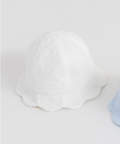 BRANSHES（ブランシェス）の「【ベビー】カットワークレースハット（その他ベビー用品・キッズ・サックスブルー/オフホワイト・48cm）」の3枚目の写真
