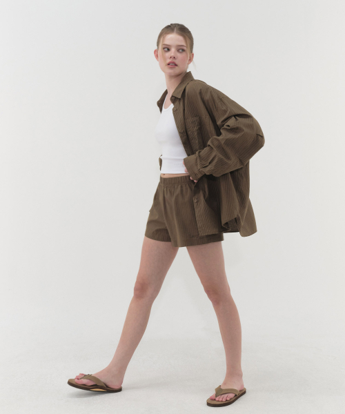 LAZYZ(レイジジ)の「ソルトアンドサンストライプショーツ(2色展開)(その他パンツ・レディース・Beige/ブラウン・FREE)」の5枚目の写真