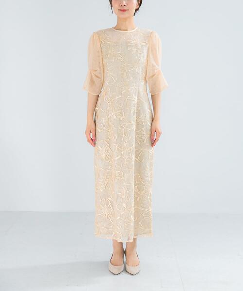 URBAN RESEARCH ROSSO WOMEN(アーバンリサーチ ロッソ)の「『別注』kaene×ROSSO フラワーエンブロイダリードレス(ワンピース・レディース・イエロー/チャコールグレー・36)」の7枚目の写真