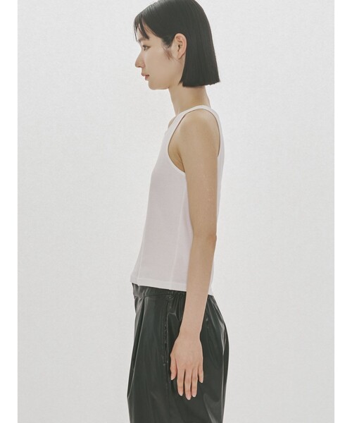 MIDIUMISOLID(ミディウミソリッド)の「MIDIUMISOLID for Ladies フィットリブタンクトップ(Tシャツ/カットソー・レディース・オフホワイト/ライトグレー/ブラック・FREE)」の9枚目の写真