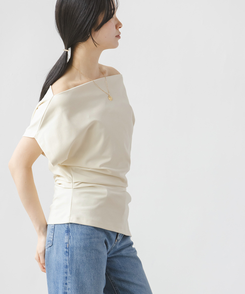 CLOSED(クローズド)の「《NOBLE別注カラー》CLOSED/クローズド Off Shoulder top(Tシャツ/カットソー・レディース・アイボリー/ブラウン・SMALL)」の9枚目の写真