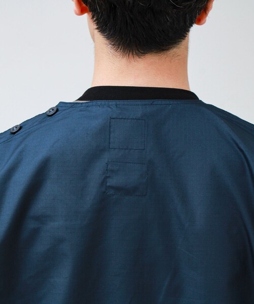 TAION(タイオン)の「【TAION / タイオン】ノンダウン ミリタリー ハーフスリーブカットソー(Tシャツ/カットソー・メンズ・ネイビー/ブラック・M/L/XL)」の11枚目の写真