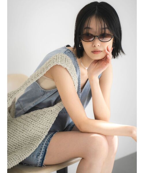 Ungrid(アングリッド)の「オーバルデザインサングラス(サングラス・レディース・ブラウン/ブラック・FREE)」の1枚目の写真