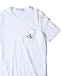 【Calvin Klein】J30J320936/Tシャツ