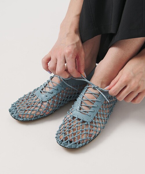 MOHI(モヒ)の「【別注】<MOHI...>WEAVE LACEUP シューズ(サンダル・レディース・ブラック/ライトブルー・36/38/37/39)」の19枚目の写真